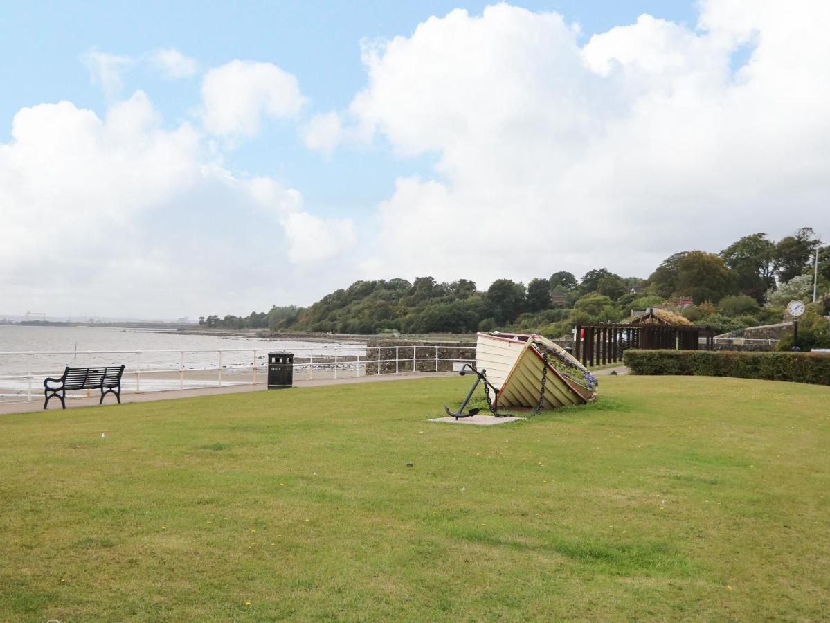 ニュータウンアベイ Lough Mill Houseヴィラ エクステリア 写真